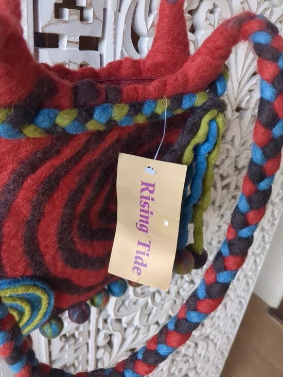 Rising Tide Handmade Felted Purse - Picture 10 of 16